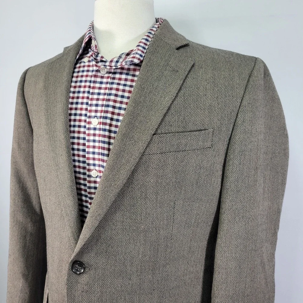 Stafford Men's Sport Coat Blazer Two Button Brown Herringbone Merino‎ Wool 42R